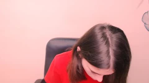 Snapshot of rosalais_ chatting on October 14, 6:49 am Rose online show from October 14, 6:49 am