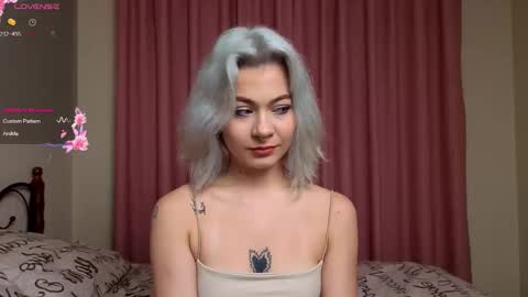 rosalifoxxx online show from September 18, 3:21 pm