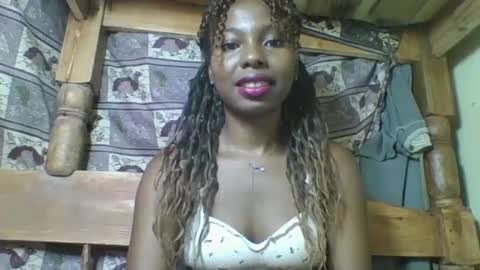 Rosalinda online show from April 14, 9:59 pm