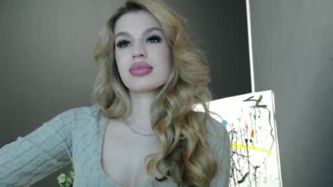 Snapshot of rosaline_ly chatting on September 20, 3:43 pm Rosalina online show from September 20, 3:43 pm