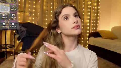 Kylie online show from March 19, 5:50 pm