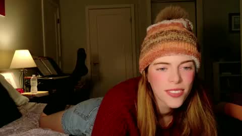   online show from December 13, 9:20 pm