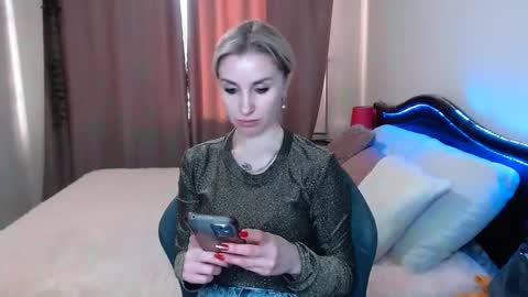 rose  shine online show from January 3, 10:31 am