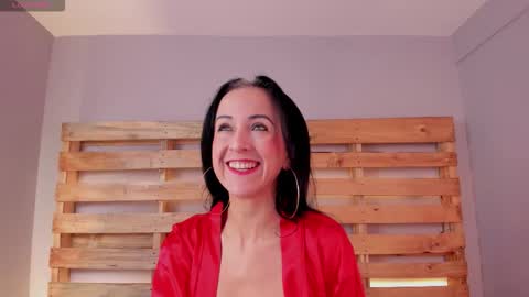 Rose online show from October 16, 12:30 pm