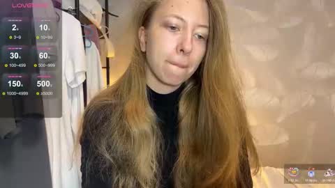 rose_sunny online show from September 13, 8:55 am