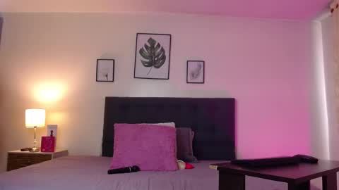 Rose  online show from February 9, 2:52 pm