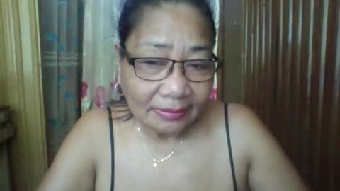 rosebelle66 online show from April 14, 1:16 am