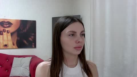 Rose Hubbard online show from January 20, 5:48 pm