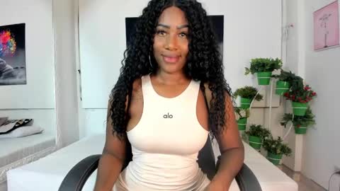 rosi_cooper online show from December 23, 11:14 am