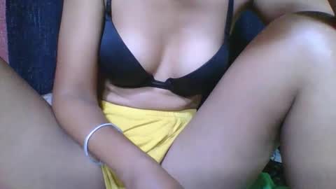 rosia685234 online show from February 13, 3:08 am