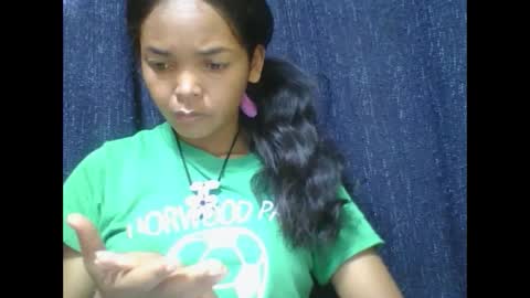 rosia685234 online show from February 12, 3:51 am
