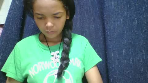 rosia685234 online show from February 14, 4:15 am