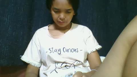 Snapshot of rosia685234 chatting on October 11, 5:45 am rosia685234 online show from October 11, 5:45 am