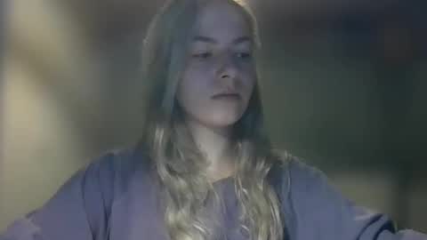 Snapshot of rosie_june chatting on February 10, 7:47 am Rosie online show from February 10, 7:47 am