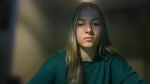 Snapshot of rosie_june chatting on February 20, 7:55 am Rosie online show from February 20, 7:55 am