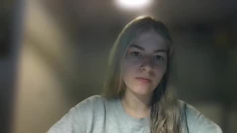 Snapshot of rosie_june chatting on February 6, 7:45 am Rosie online show from February 6, 7:45 am