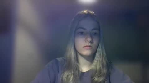 Snapshot of rosie_june chatting on February 13, 7:56 am Rosie online show from February 13, 7:56 am