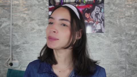 Snapshot of ross_b1 chatting on January 12, 7:21 am ROSS - online show from January 12, 7:21 am