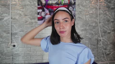 Snapshot of ross_b1 chatting on December 29, 7:06 am ROSS - online show from December 29, 7:06 am