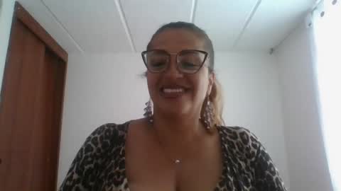Snapshot of rossanalionheart chatting on February 11, 7:48 pm Rossana online show from February 11, 7:48 pm