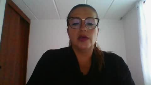 Snapshot of rossanalionheart chatting on February 10, 7:38 pm Rossana online show from February 10, 7:38 pm