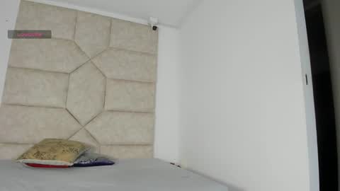 rosse_evans_3 online show from September 11, 12:44 am