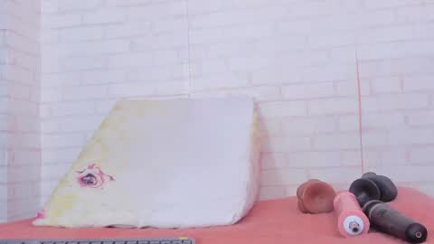 rosse_thompson11 online show from January 28, 7:21 pm
