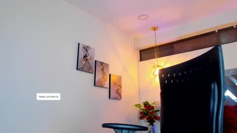 Snapshot of rossi_ss1 chatting on September 11, 3:29 am Ross online show from September 11, 3:29 am