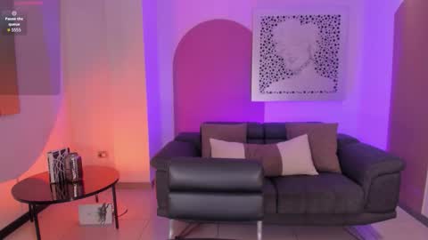 Rossie Rhoades online show from September 29, 8:36 pm