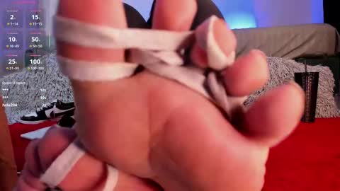 Snapshot of rosyejones chatting on September 20, 3:38 am rosyejones online show from September 20, 3:38 am