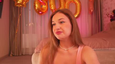 Hi Im Maria Check my Bio  online show from May 10, 1:35 pm