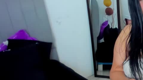 victoria online show from February 24, 10:14 pm