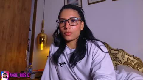 Rouse leon online show from March 6, 11:44 pm