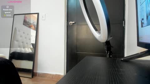 Snapshot of rouse_sexy_hotxx77 chatting on September 28, 3:39 pm rouse_sexy_hotxx77 online show from September 28, 3:39 pm