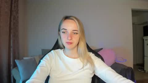 Snapshot of rousereed chatting on October 6, 6:30 am Rouse online show from October 6, 6:30 am