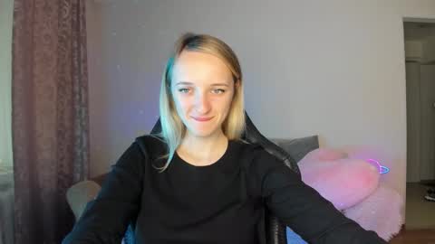 Snapshot of rousereed chatting on September 29, 6:40 am Rouse online show from September 29, 6:40 am