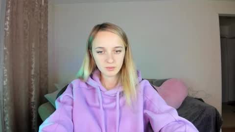 Snapshot of rousereed chatting on October 21, 12:09 pm Rouse online show from October 21, 12:09 pm