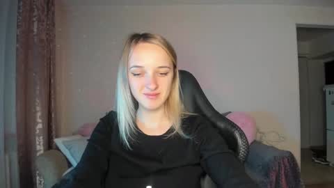 Snapshot of rousereed chatting on October 14, 2:41 pm Rouse online show from October 14, 2:41 pm