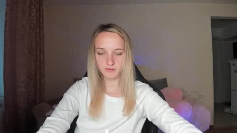 Snapshot of rousereed chatting on September 26, 12:14 pm Rouse online show from September 26, 12:14 pm