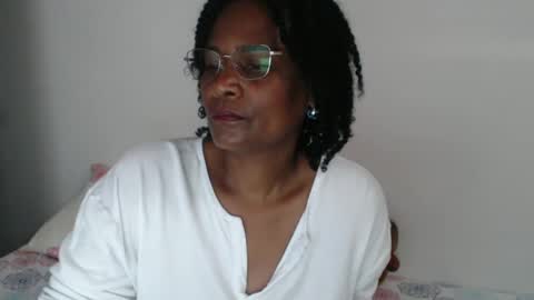 Snapshot of roushlove chatting on January 31, 9:37 pm luxa online show from January 31, 9:37 pm