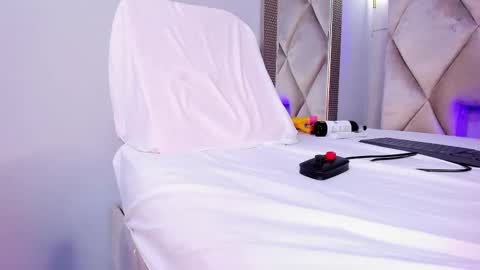 Rouss  online show from October 10, 9:20 pm