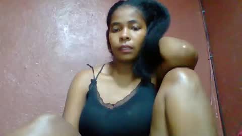 Snapshot of rovaelyah chatting on October 11, 6:29 am rovaelyah online show from October 11, 6:29 am