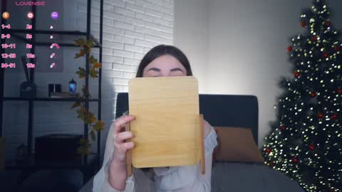 Michelle online show from December 21, 4:30 am