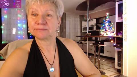 Snapshot of roxana_brooks chatting on January 3, 1:47 pm Roxana online show from January 3, 1:47 pm
