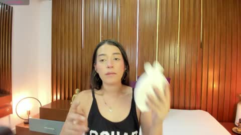 Roxana   online show from February 17, 11:34 am