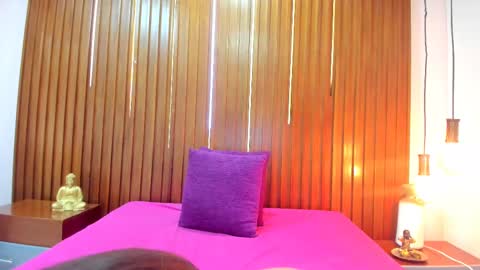 Roxana   online show from February 15, 11:28 am