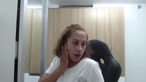 Roxana online show from December 12, 2:26 am