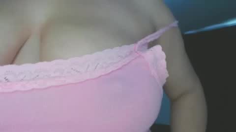 Snapshot of roxanasexy2025 chatting on September 25, 1:10 pm roxanasexy2025 online show from September 25, 1:10 pm