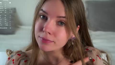 Snapshot of roxannastoo chatting on October 13, 1:08 am roxannastoo online show from October 13, 1:08 am