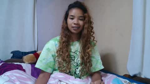 roxanne_98 online show from October 10, 3:11 am